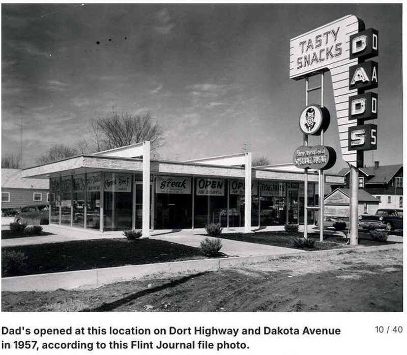 Dads Drive-In (Varsity Drive-In, D&D Drive-In, Stewarts) - 2809 Dort Hwy 1957 (newer photo)